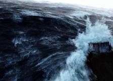 ©2008 Sony Pictures Releasing France - 2012 (2012)