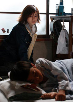 Rencontre dans un monde parallèle - 20th Century Boys chapitre 2 : le dernier espoir (20-seiki shônen: Dai 2 shô - Saigo no kibô)