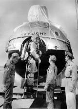 ©1956 Twentieth Century Fox Film Corporation - On the Threshold of Space (On the Threshold of Space)