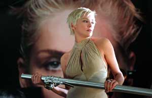 Laurel Hedare, Top Model pour Hedare Beauty - Catwoman