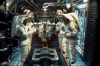 Les astronautes doivent se poser sur la comète - Deep Impact