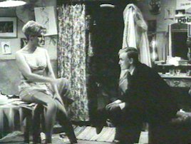 Une victime toute trouvée - La femme nue et Satan (Die Nackte und der Satan)