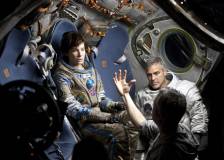 ©2013 Warner Bros. - Gravity (Gravity)