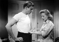 ©1957 Universal International Pictures - L'homme qui rétrecit (The Incredible Shrinking Man)