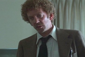 Matthew Bennell cherche des indices - L'invasion des profanateurs (Invasion of the Body Snatchers)