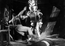 ©1954 Dudley Pictures Corporation - Le Maître du monde (Tobor the Great)