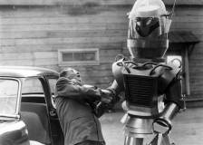 ©1954 Dudley Pictures Corporation - Le Maître du monde (Tobor the Great)