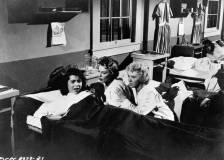 ©1957 Columbia Pictures - Le pénitencier de la peur (The Man Who Turned to Stone)