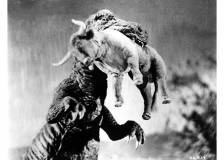 ©1956 United Artists - La montagne mystérieuse (The Beast of Hollow Mountain)