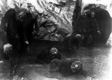 ©1956 Universal Pictures - Le peuple de l'enfer (The Mole People)