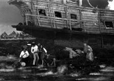 ©1968 Hammer Film - Le peuple des abîmes (The Lost Continent)
