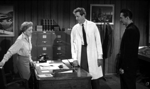 Espionnage et trahison - Le Monstre des profondeurs (The Phantom from 10,000 Leagues)
