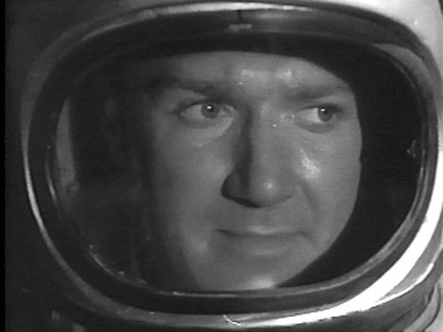 Dan Prescott, le premier homme dans l'espace - Le pionnier de l'espace (First Man Into Space)