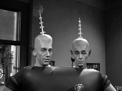 Quelques martiens sont parfois au rendez-vous - La quatrième dimension (The Twilight Zone)