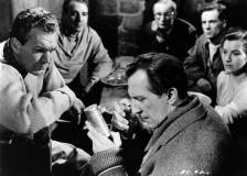 ©1957 Hammer Film Productions - Le redoutable homme des neiges (The Abominable Snowman)