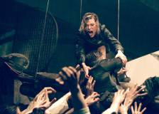 ©2002 Metropolitan - Resident Evil (Resident Evil)