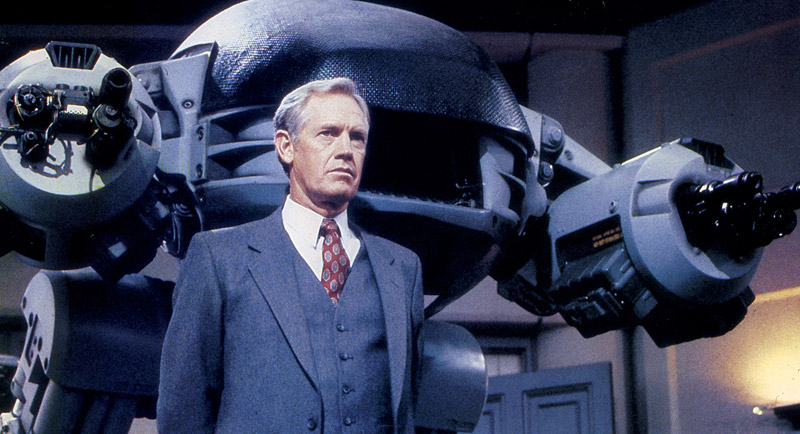Dick Jones présente son ED209 - Robocop (RoboCop)