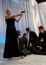©2009 ABC - V (V)