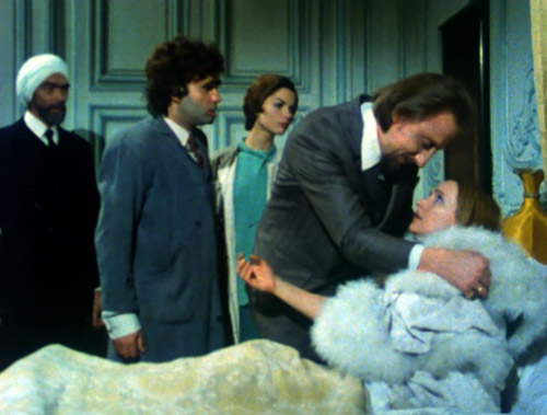 La poupée sanglante de Marcel Cravenne, Robert Scipion (1976) - Zoom  SciFi-Movies