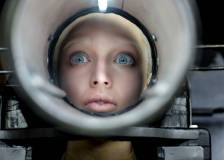 ©2013 Red & Black Films - The Machine (The Machine)
