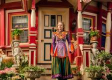 ©2016 Walt Disney Pictures - Alice Through the Looking Glass (Alice Through the Looking Glass)