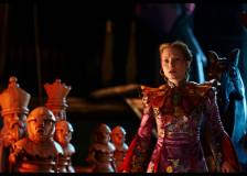 ©2016 Walt Disney Pictures - Alice Through the Looking Glass (Alice Through the Looking Glass)