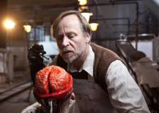 © 2013 Dark Sky Films - Frankenstein's Army (Frankenstein's Army)