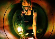 ©2014 Backyard Films - Crawl or Die (Crawl or Die)