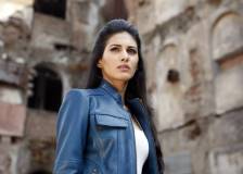 ©2015 Vishesh Films - Mr. X (Mr. X)