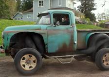 ©2017 Paramount Pictures - Monster Cars (Monster Trucks)